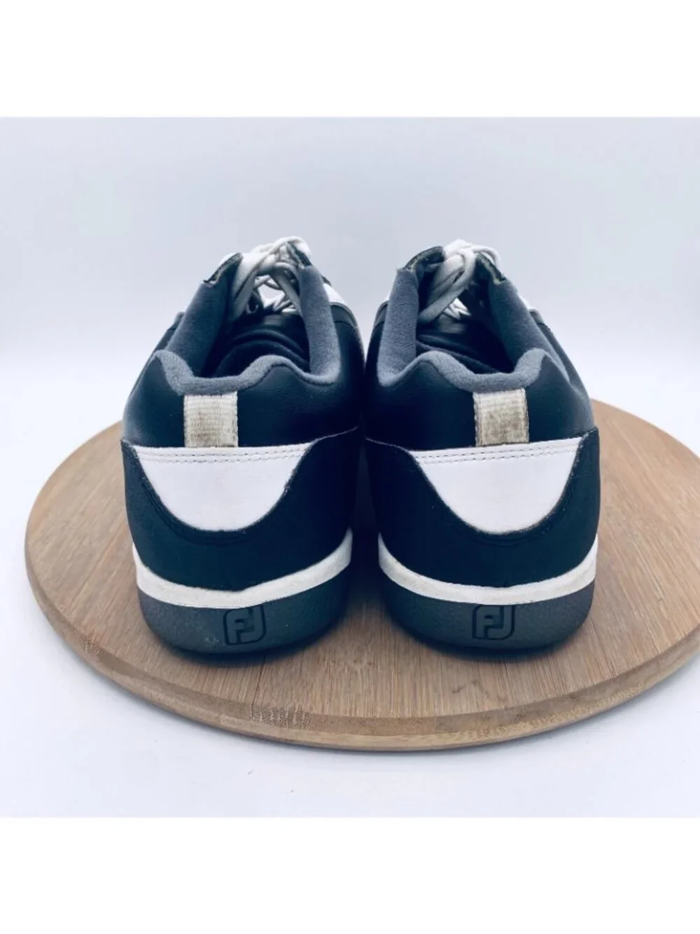 Footjoy Golf Shoes Mens 11 Black Leather GreenJoys Spikeless Sporty Sneakers